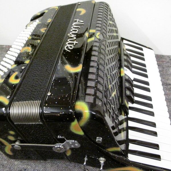 Aliante 3 voice 37-96 decorated piano accordion