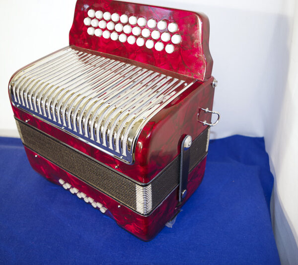 Aidi 3 row melodeon 31 12 GCF red