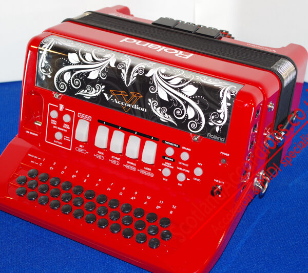 Roland FR18 Reedless Accordion Red Melodeon Diatonic -as new